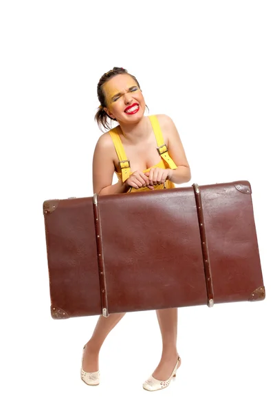 Flicka med antik resväska — Stockfoto