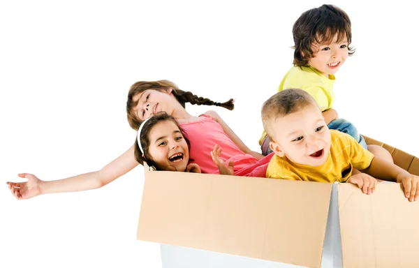 Dzieci rideing cardbox — Zdjęcie stockowe