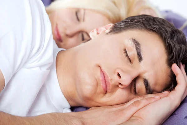 Couple sleeping late — Stock Photo, Image