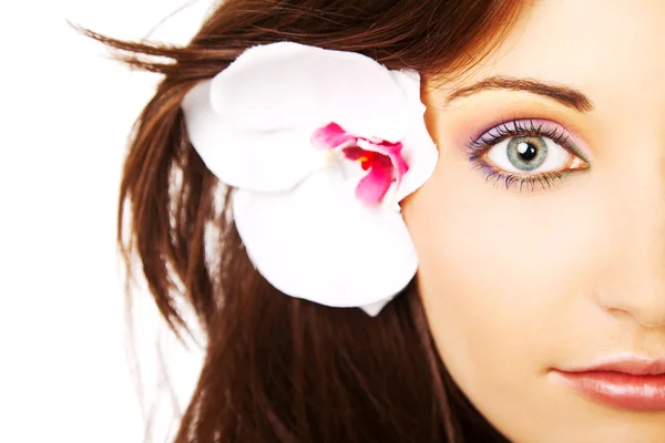 Pół twarzy kobiece kolorowy oko — Zdjęcie stockowe