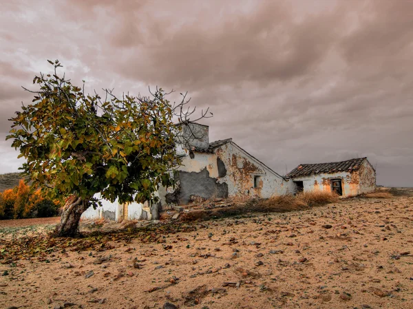 Old house in hdr in spain — Stock Photo, Image