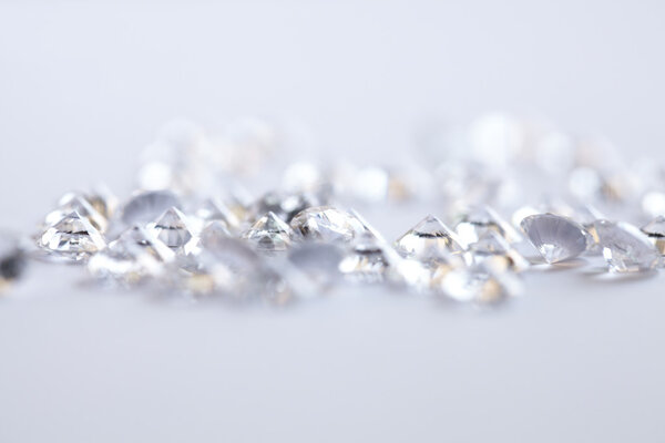 More diamonds in the blure