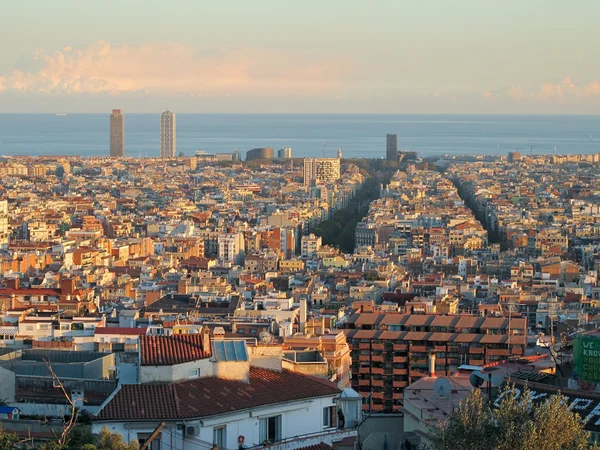 Barcelona w późnym światło słoneczne — Zdjęcie stockowe