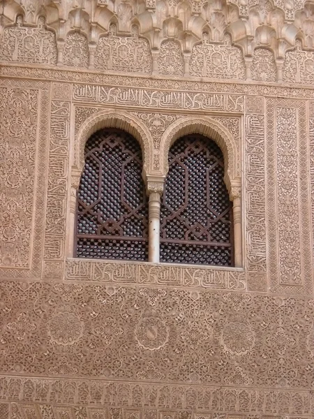 Windows in Alhambra — Stock Photo, Image