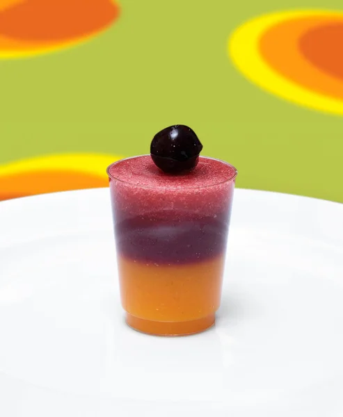 Single fruit jelly dessert — Stock Photo, Image