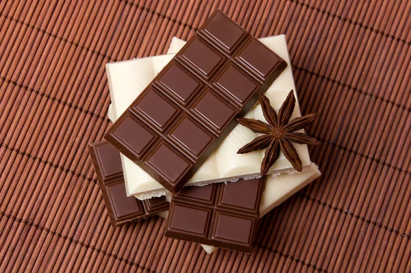Chocolat noir et blanc — Photo
