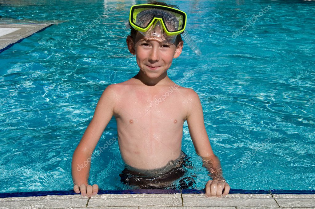 Cute boy in a swimming pool — Stock Photo © tashka2000 6234376