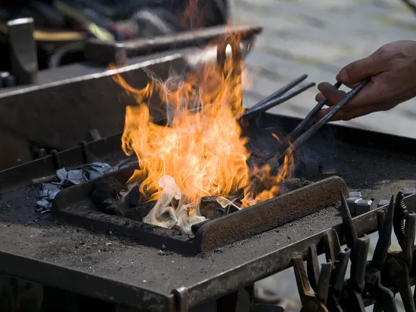 Kováři oheň — Stock fotografie