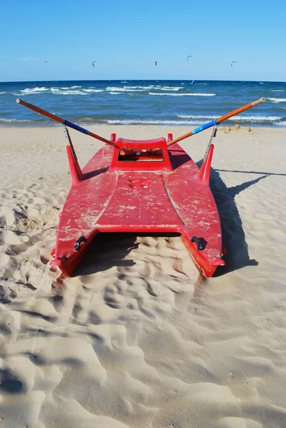 Rode reddingsboot — Stockfoto