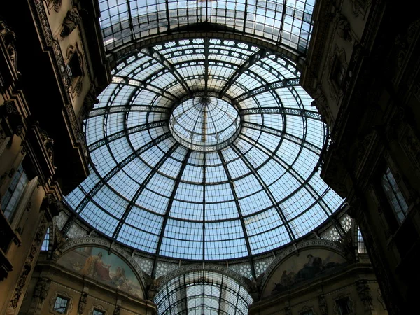 Galéria vittorio emanuele ii-Milánó — Stock Fotó