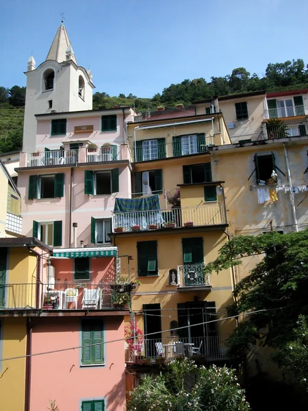 Деревня Риомаджоре, Чинке-Терре, Италия — стоковое фото