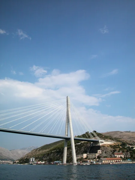 Bir köprü alt — Stok fotoğraf