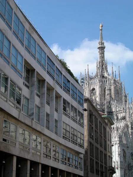 Gothic cathedral of Milan — Stock Photo, Image