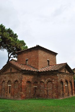 Galla placidia Türbesi