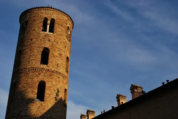 둥근 타워, 라벤나, 이탈리아 — 스톡 사진
