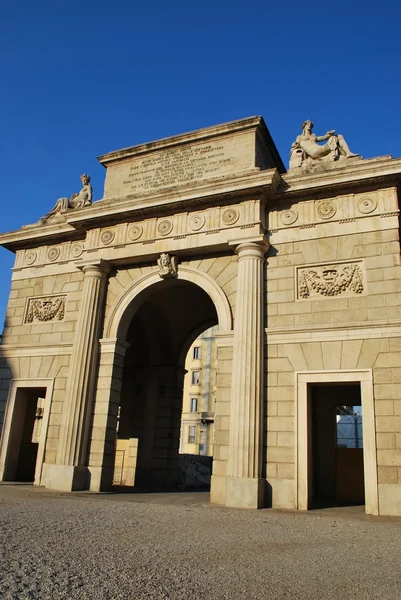 Ворота Порта Гарібальді, Мілан — стокове фото