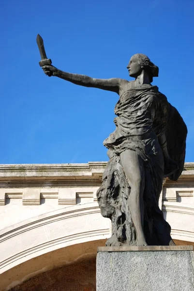 Kvinnans staty — Stockfoto