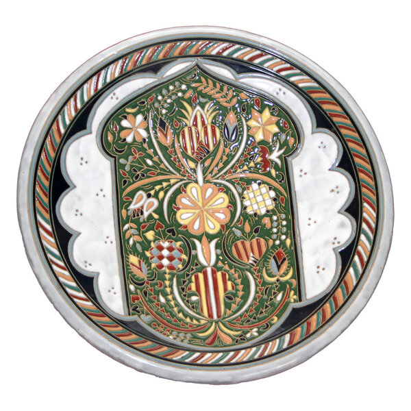 Тарелка с орнаментом крымских татар на белой спине
