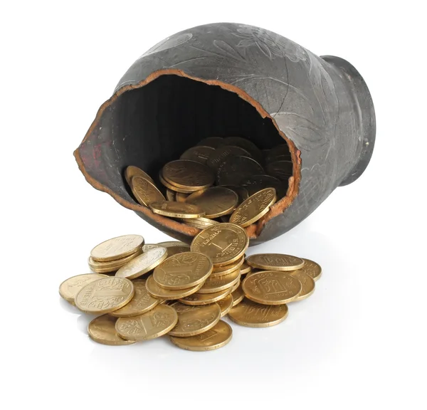 Ânfora quebrada com moedas — Fotografia de Stock