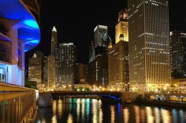 Chicago at night clipart