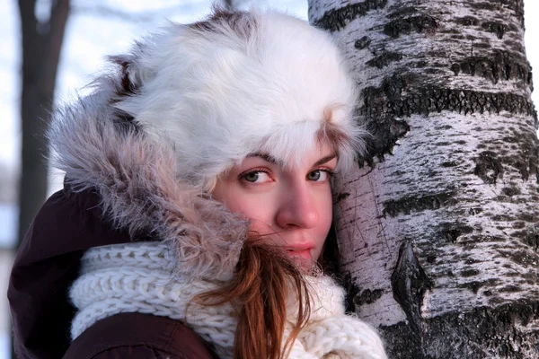 Young woman in winter outwear — Stock Photo, Image