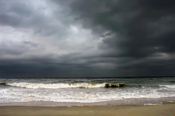 Tempo tempestuoso, oceano Atlântico — Fotografia de Stock