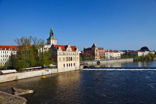 在布拉格伏尔塔瓦河河 — 图库照片