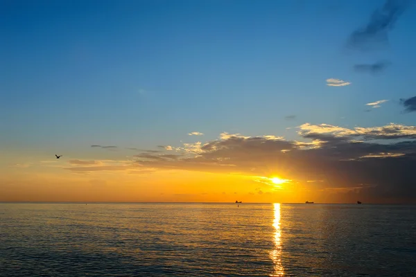 Схід сонця, Атлантичний океан — стокове фото