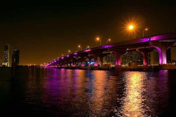 Miami'de köprü — Stok fotoğraf