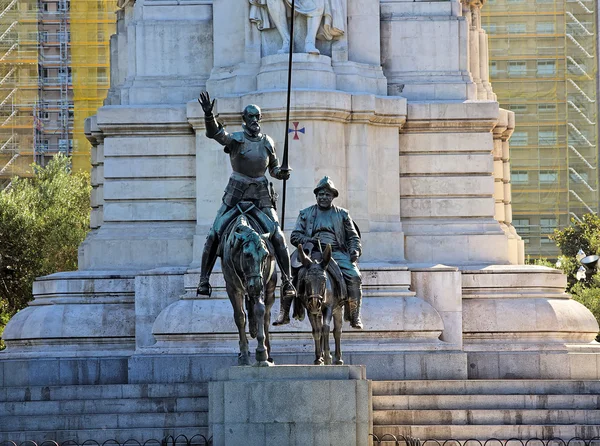 Miguel de Cervantes monument — Stockfoto