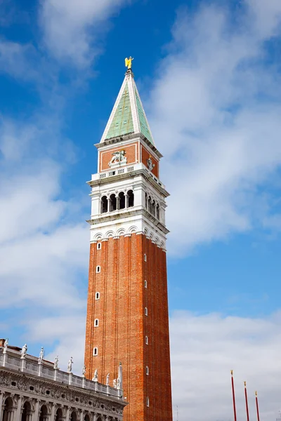 马略卡岛帕尔马马可广场，威尼斯钟楼 — 图库照片