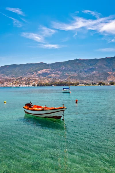 Рыбацкая лодка, Эгейское море — стоковое фото