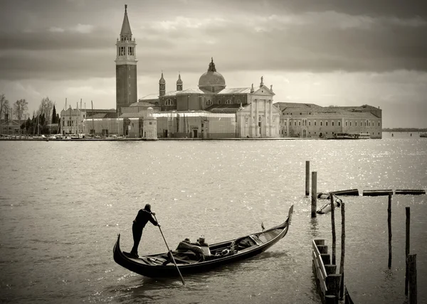 Gondolier i Venedig — Stockfoto