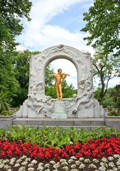 Estátua de Johann Strauss em Viena — Fotografia de Stock