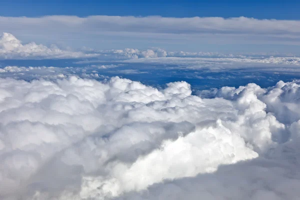 Natuurlijke achtergrond: wolken — Stockfoto
