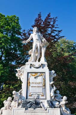 Statue of Wolfgang Amdeus Mozart clipart