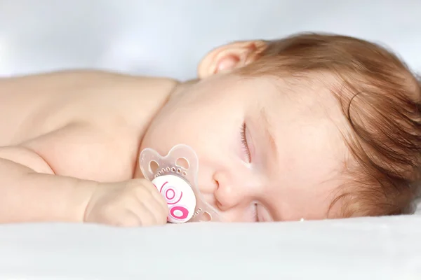 Alvó kislány — Stock Fotó