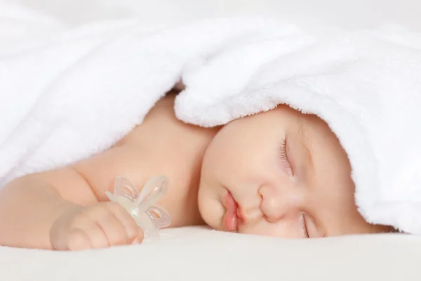 Dormire bambina — Foto Stock
