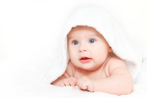 Şirin meraklı bebek — Stok fotoğraf