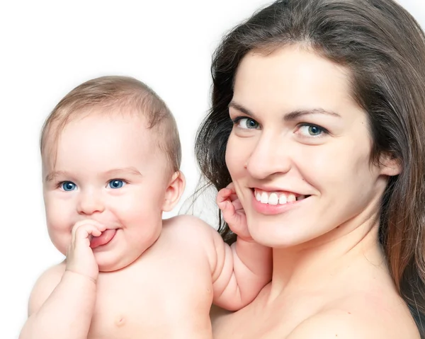 Moeder met baby op wit — Stockfoto