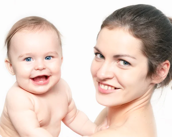 白の赤ちゃんと母親 — ストック写真