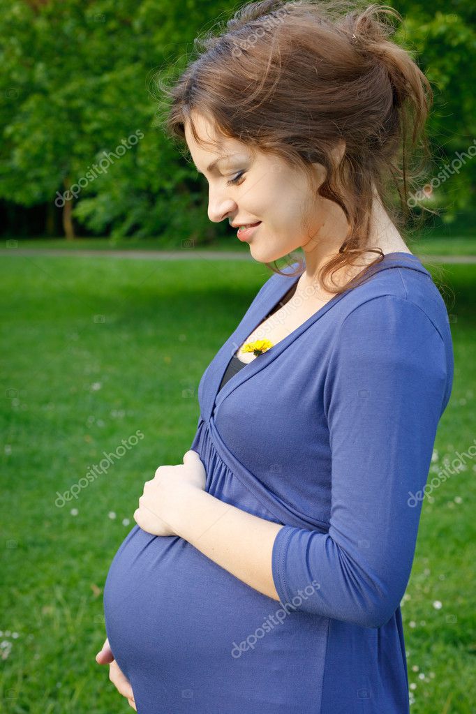 Portrait of beautiful pregnant woman — Stock Photo © sborisov #6701106