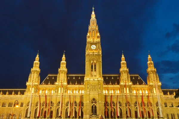 Rådhuset i Wien på natten, Österrike — Stockfoto