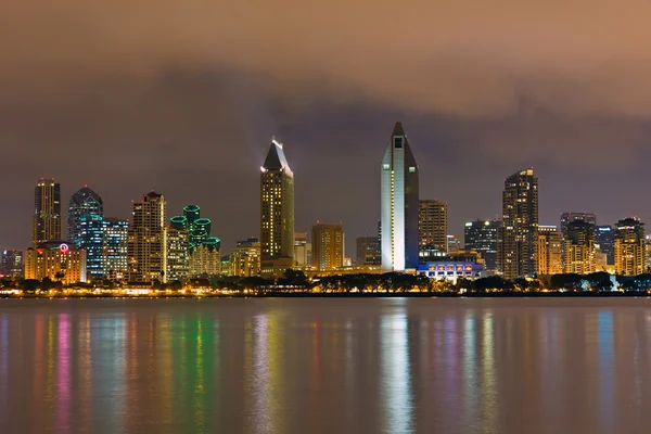 Centre-ville de San Diego la nuit — Photo