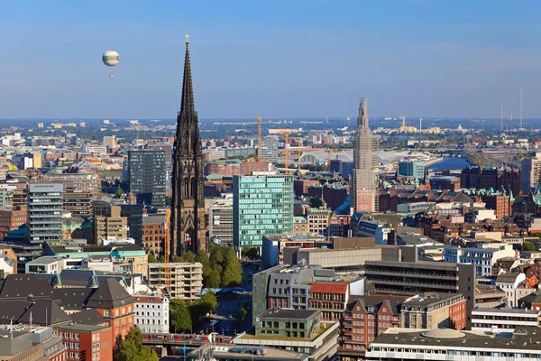 Вид на Гамбург от Мишеля — стоковое фото