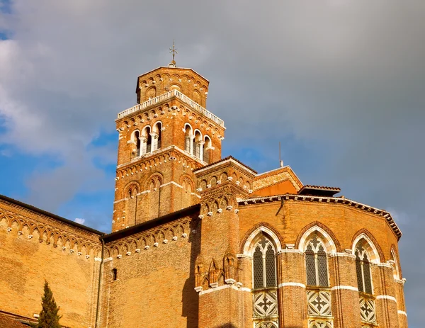 Kilise santa maria gloriosa dei frari, Venedik — Stok fotoğraf