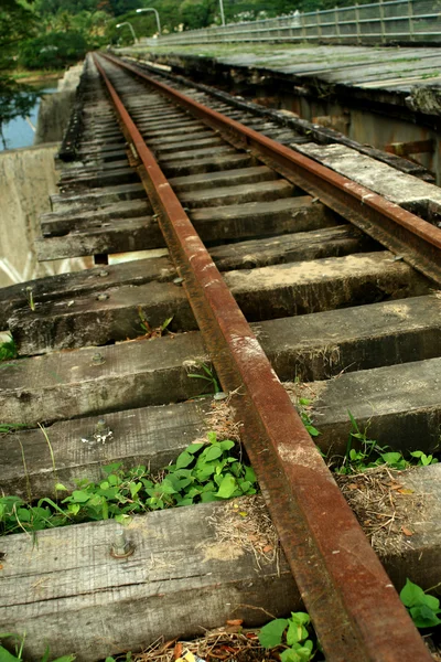 Gamla järnvägsspåren — Stockfoto