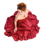 Картинки по запросу смайлик женщина в красном платье