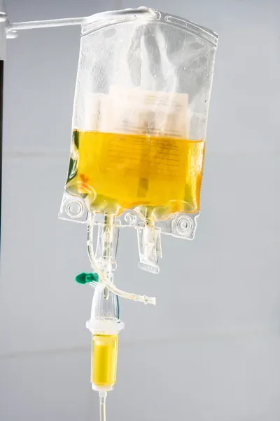Transfusion de plasma à l'hôpital — Photo