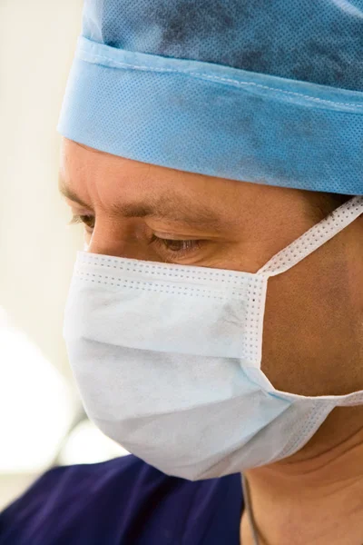 Anesthésiste en salle d'opération — Photo